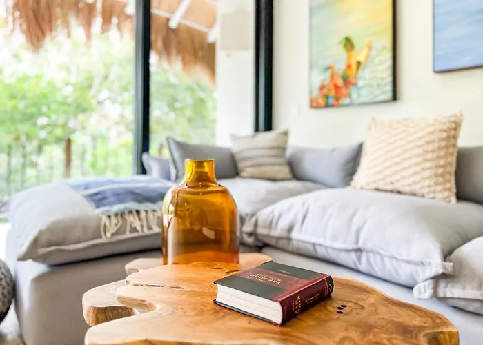 Apartment Stylish Mexican Interior Ph- Private Rooftop -gated Community