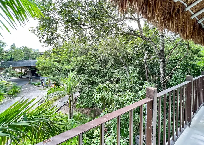 Apartment Stylish Mexican Interior Ph- Private Rooftop -gated Community *