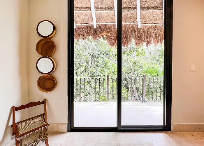 Apartment Stylish Mexican Interior Ph- Private Rooftop -gated Community *