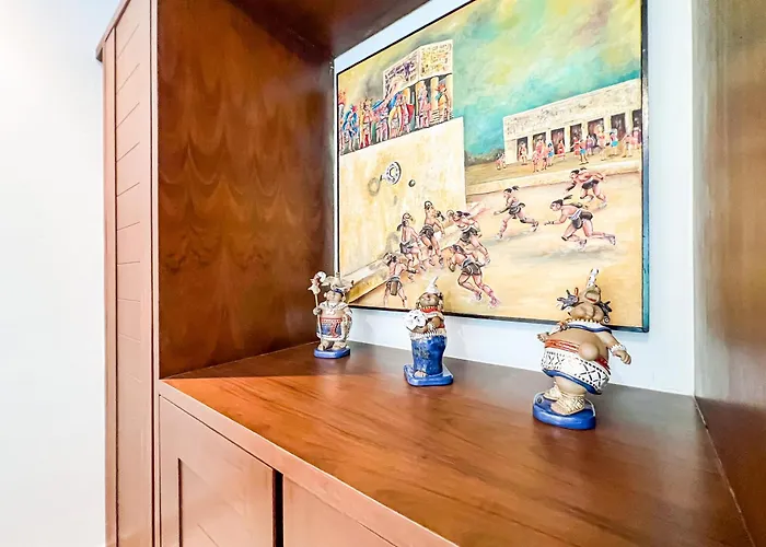 Apartment Stylish Mexican Interior Ph- Private Rooftop -gated Community *