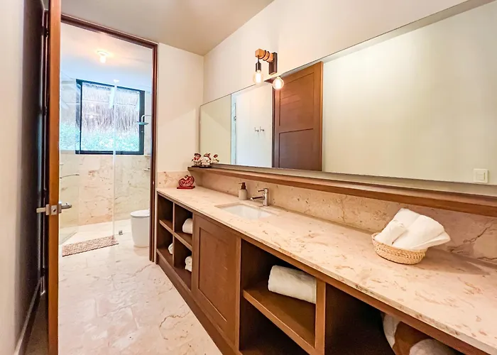 Stylish Mexican Interior Ph- Private Rooftop -gated Community *